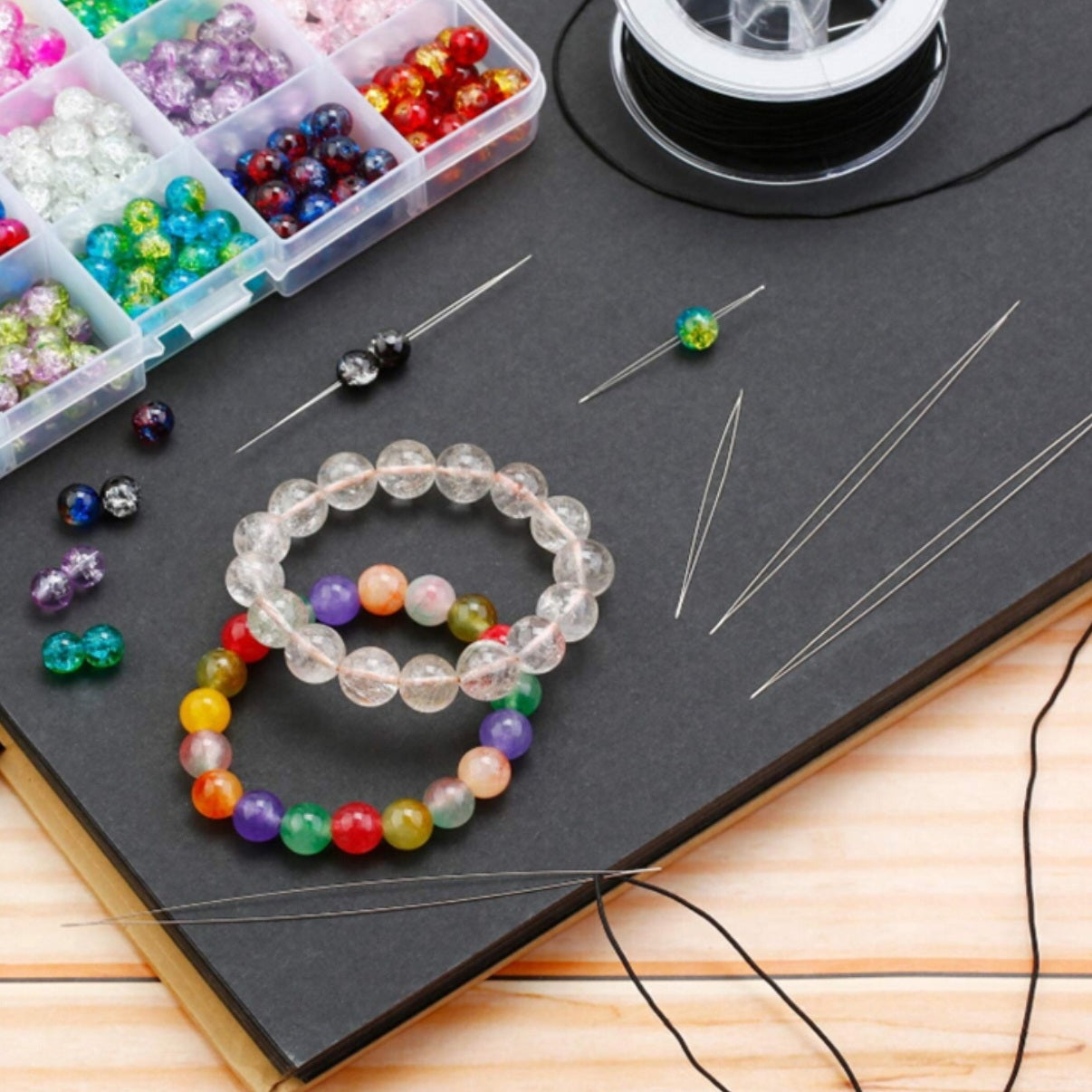 24 Delig Rijgnaaldenset met Opbergkoker