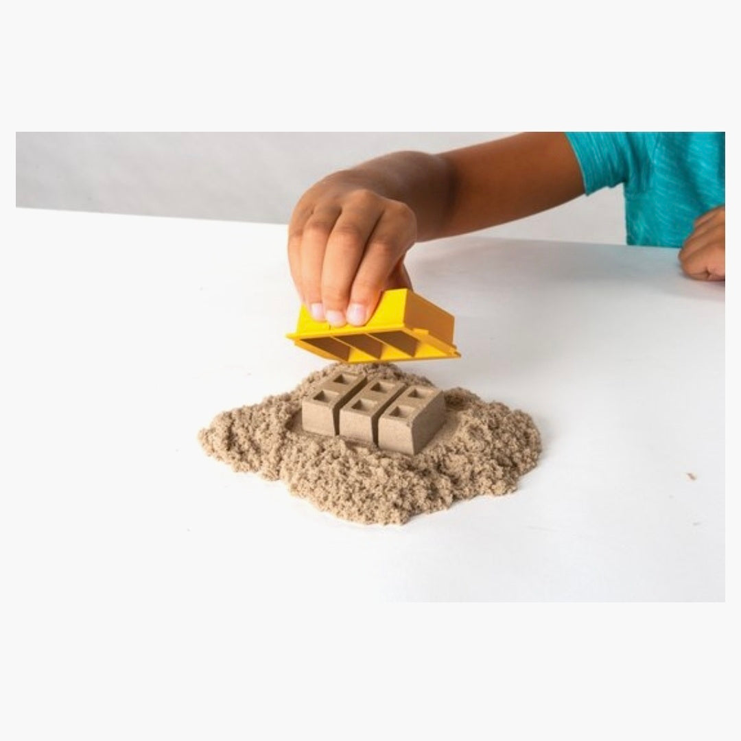 Kinetic Sand: Graaf- en Sloopset met truck en 0,9kg Sand