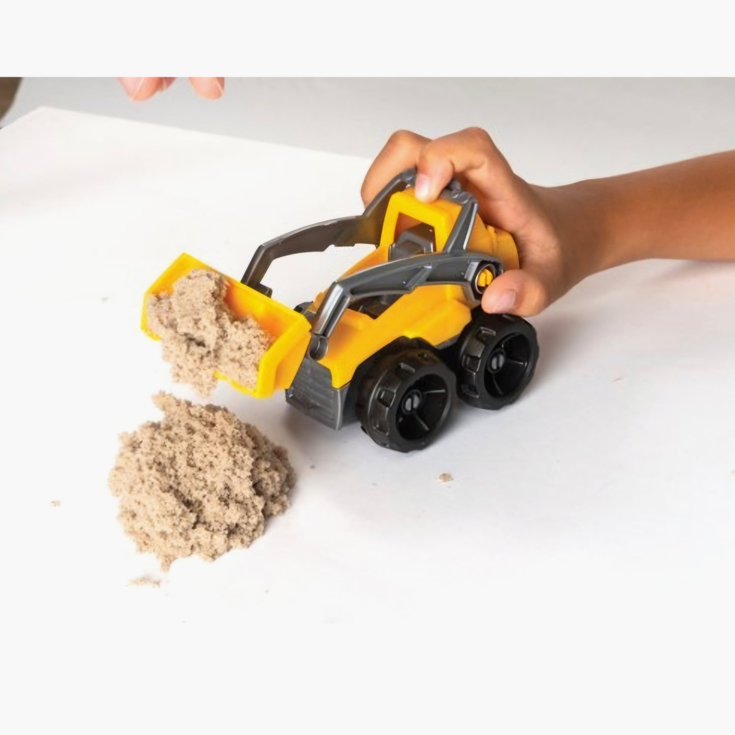 Kinetic Sand: Graaf- en Sloopset met truck en 0,9kg Sand