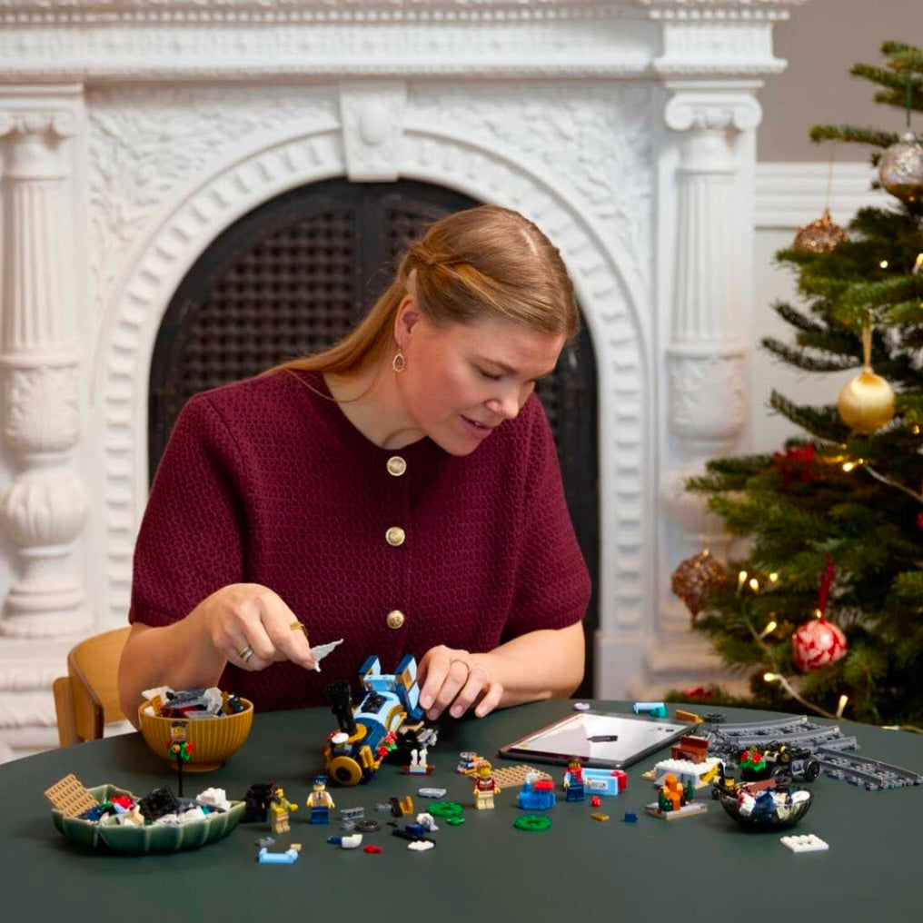 LEGO 31061: Icons - Feestelijke Kersttrein