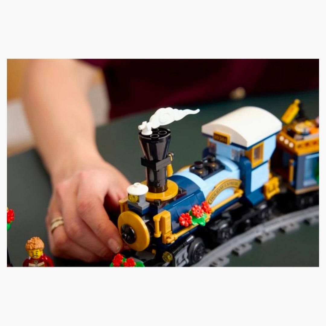 LEGO 31061: Icons - Feestelijke Kersttrein