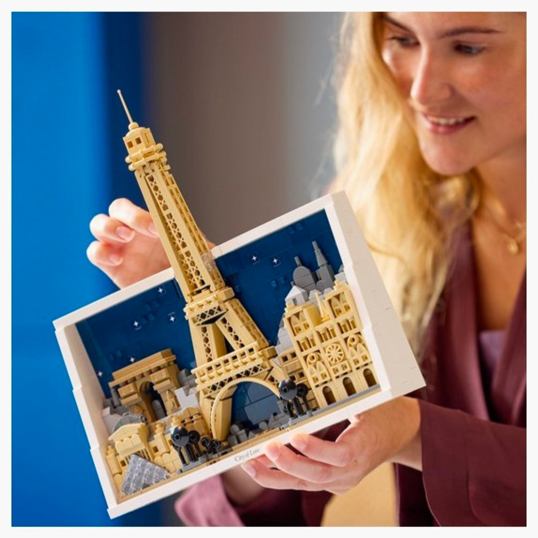 LEGO 21064: Architecture - Parijs  Stad Van De Liefde