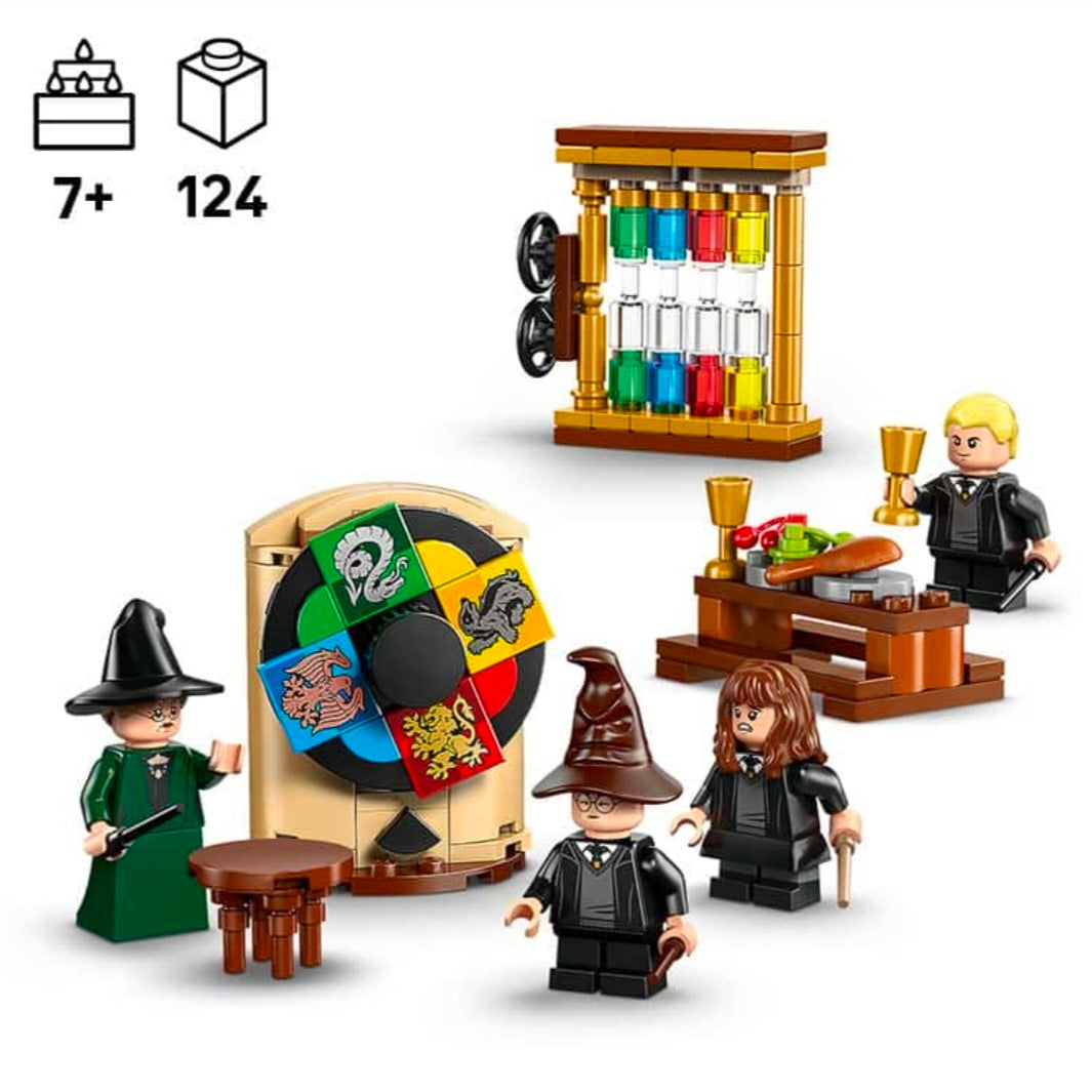 LEGO 76460: Harry Potter - Kasteel Zweinstein  Sorteerhoedceremonie