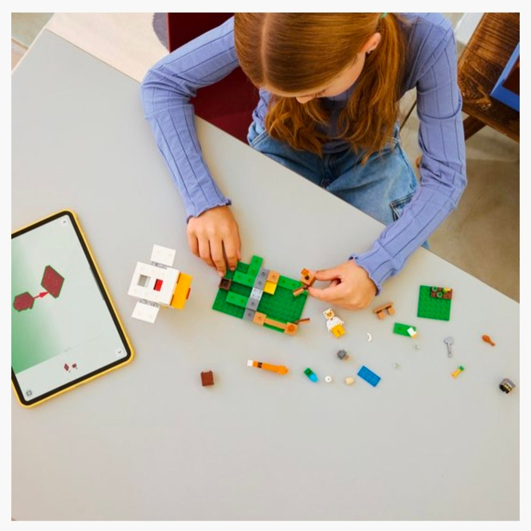 LEGO 21585: Minecraft - Kippenboederij