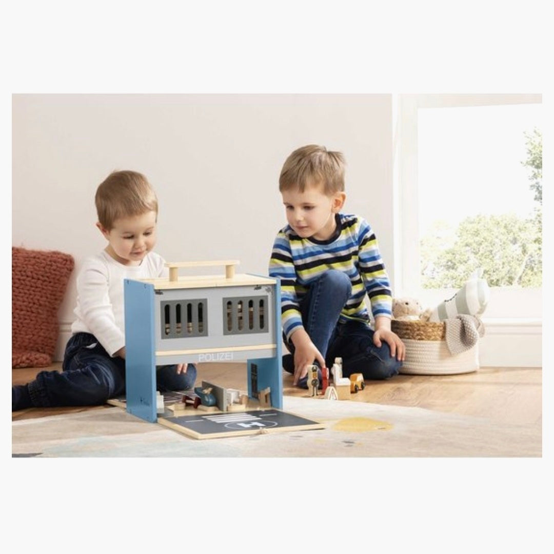 Pinolino: Houten Politiebureau en accessoires